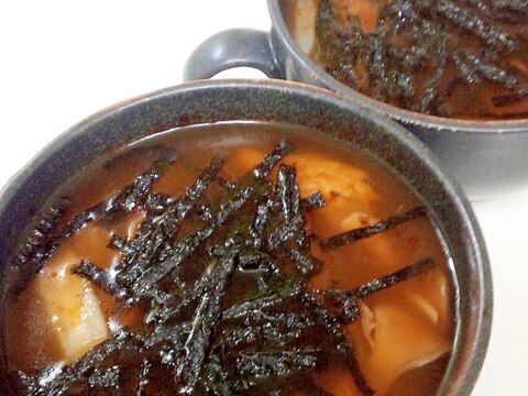 舞茸と白菜の食べるキムチ風味スープ